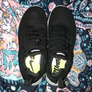 Nike free run commuter 2017